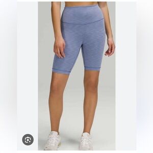 Wunder short (8in) in blue multi